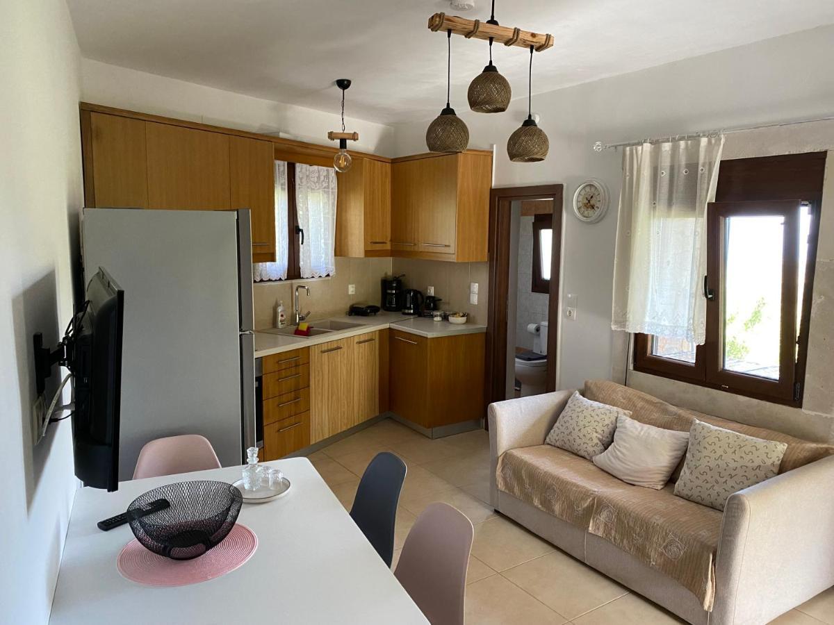 The Garden House, Sitia Apartment ภายนอก รูปภาพ