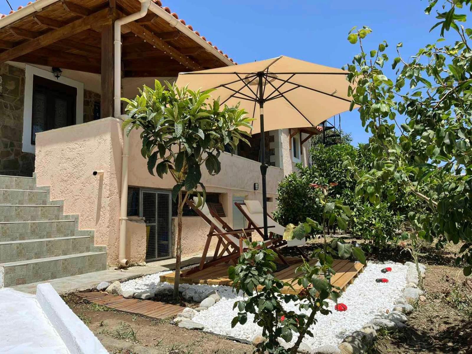 The Garden House, Sitia Apartment ภายนอก รูปภาพ